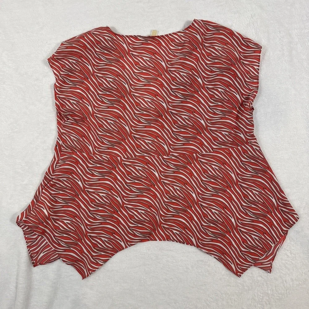 Michael Michael Kors Women's Short Sleeve Flowy Pink Pattern‎ Blouse Large